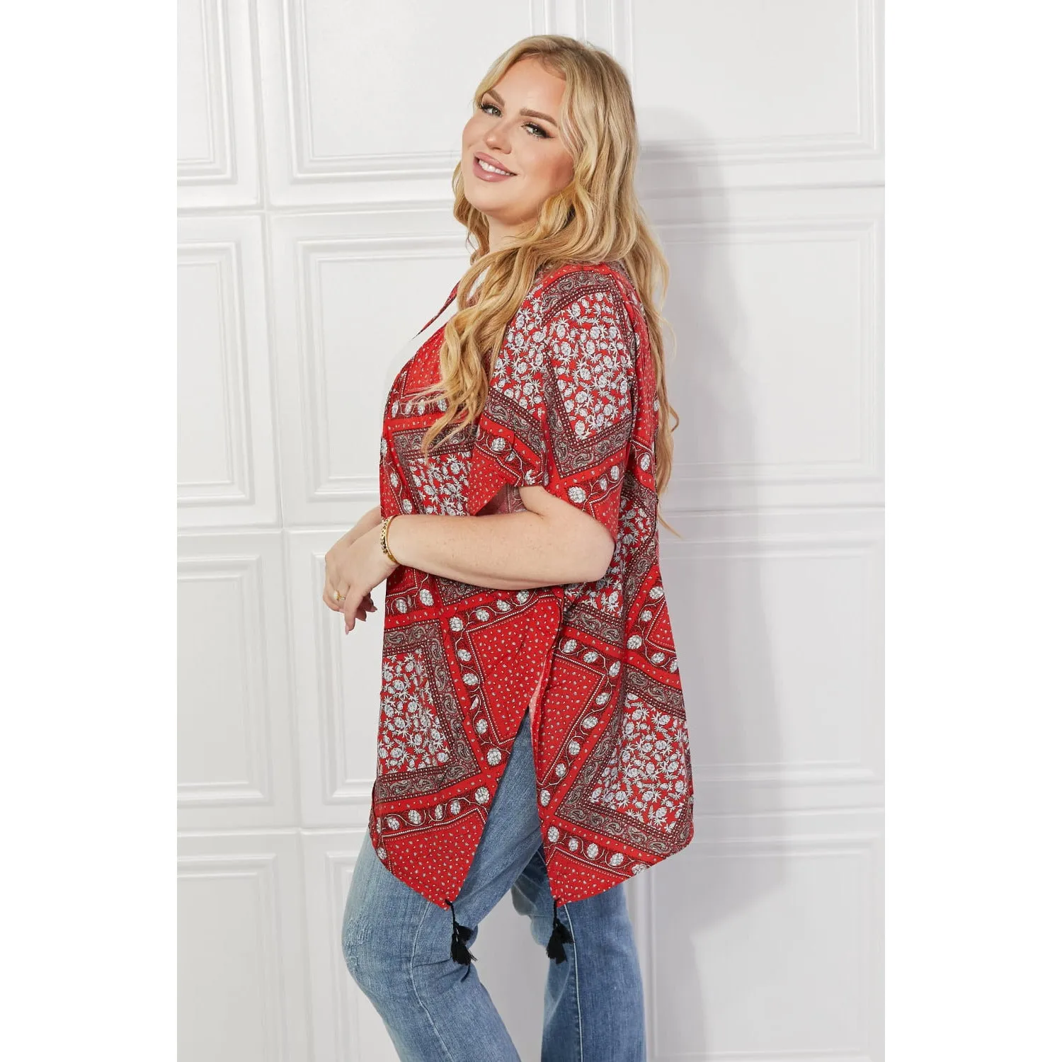 Justin Taylor Paisley Design Kimono in Red