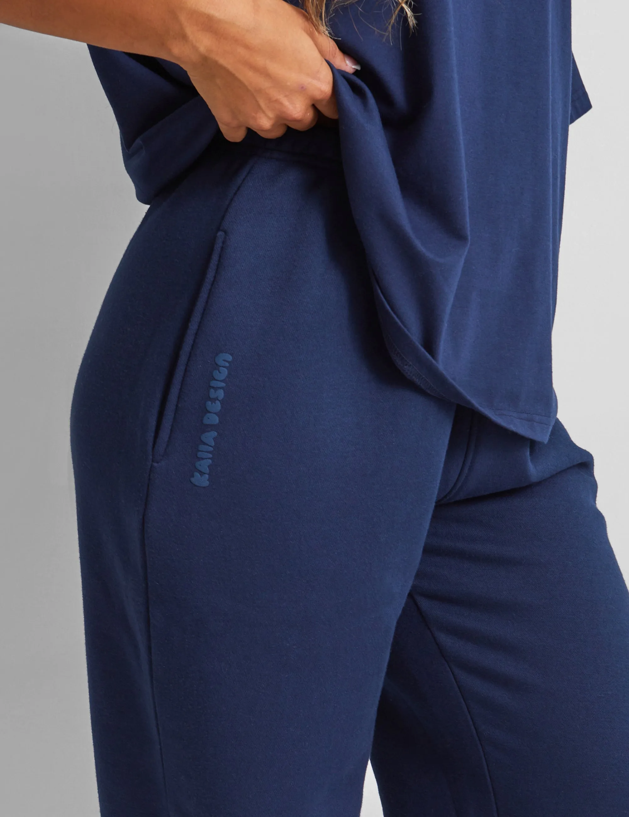 Kaiia Design Bubble Logo Cuffed Joggers Navy