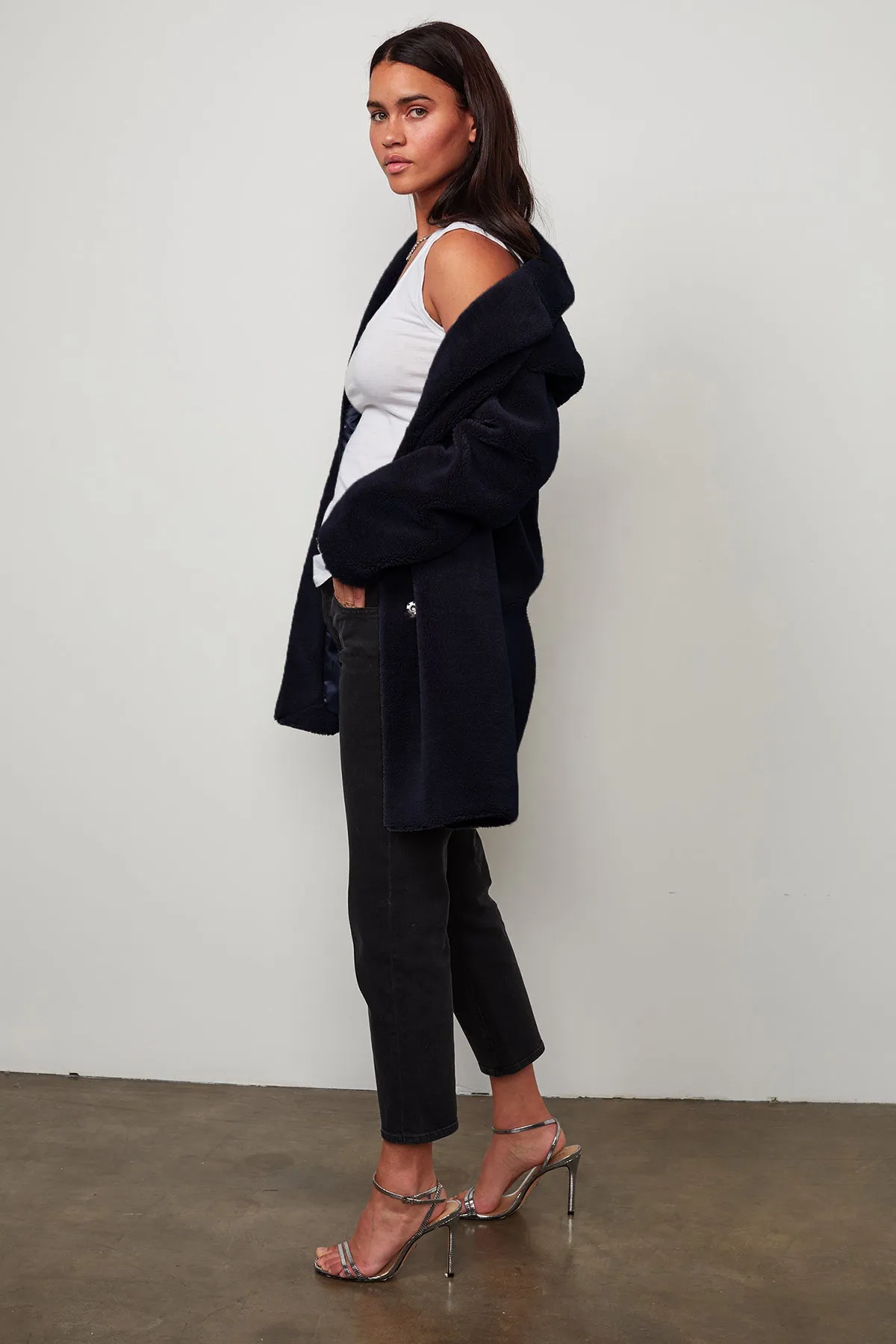 TRISHELLE LUX SHERPA OVERSIZED COAT